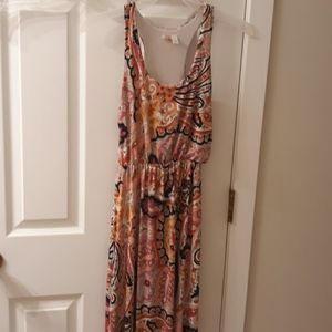 Long dress no sleeves